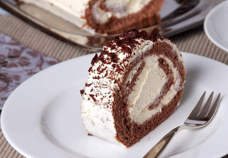 schokovanillebiskuitrolle