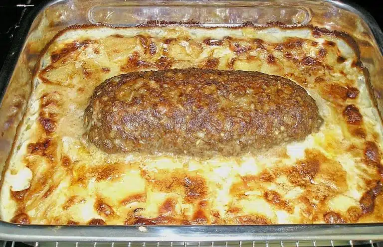 Hackbraten mit Kartoffeln in Sahne