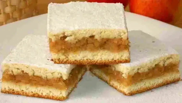 Omas Apfelkuchen vom Blech dem keiner widerstehen kann