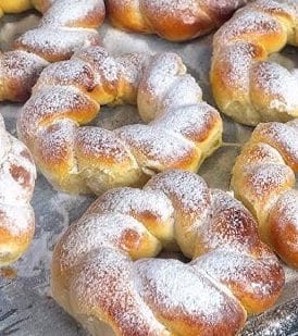 Wenn sie 1 Ei, 2 El Zucker und Mehl haben bereiten Sie dieses köstliche Dessert!