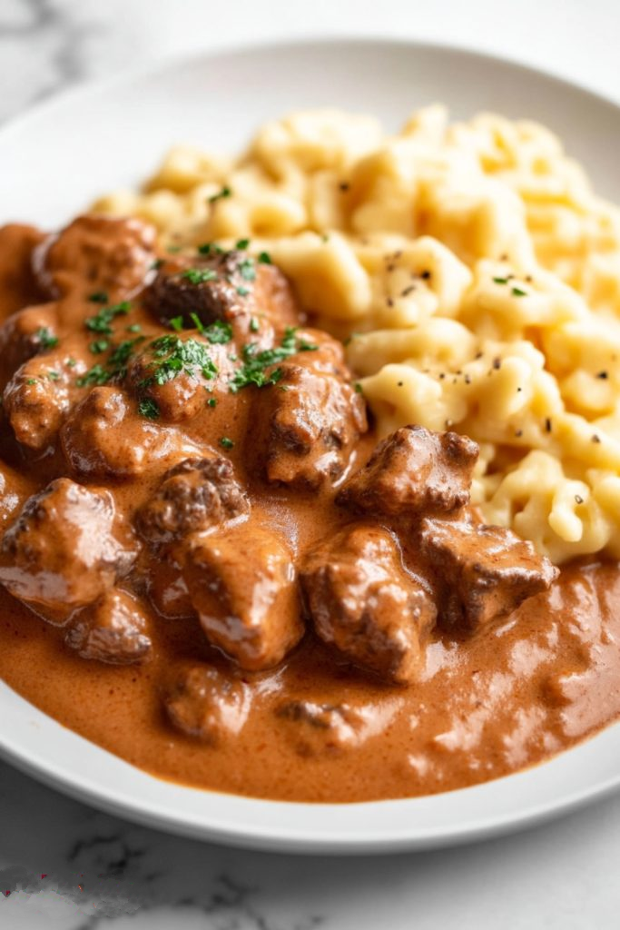 Rahmgulasch Creamy German Goulash 683x1024 1