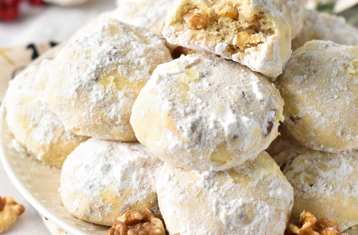 Walnut Snowball Cookies 4 e1763483304383